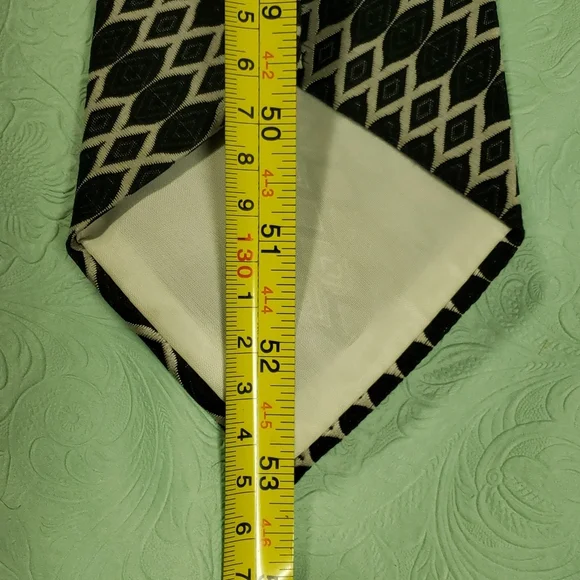 Vintage Wemlon by Wembley Vertical Diamond Patterned Stripes 4" Wide Necktie - Picture 7 of 10